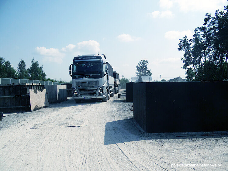 Transport szamb betonowych  w Brodnicy